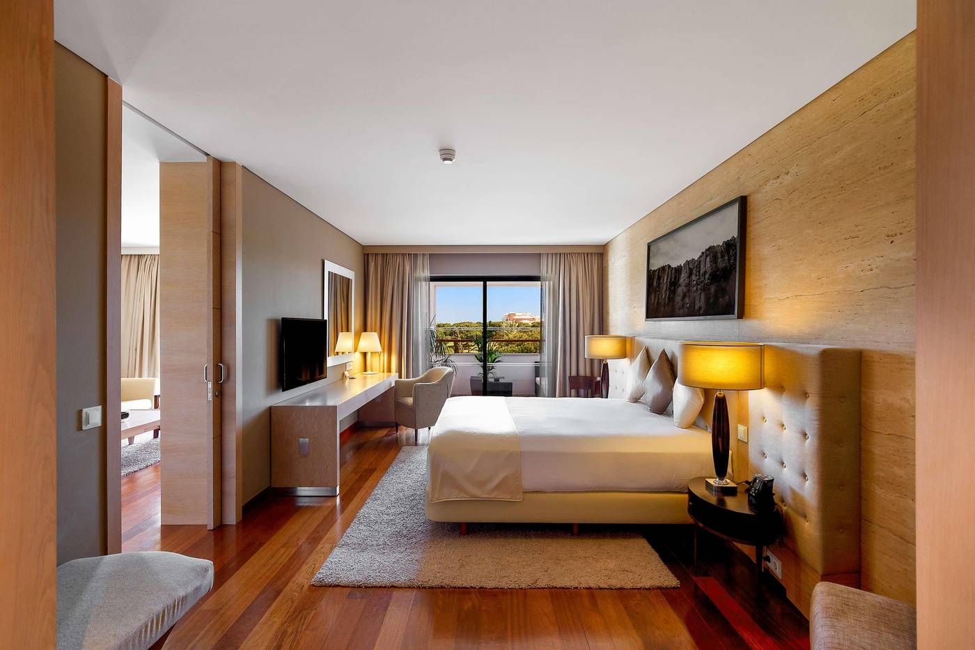 Hilton-Vilamoura-As-Cascatas-Golf-Resort---Spa-Room-37