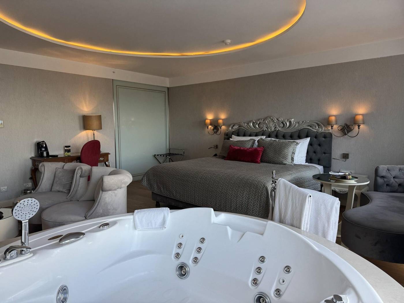 CVK-Taksim-Hotel-Istanbul-Room-38