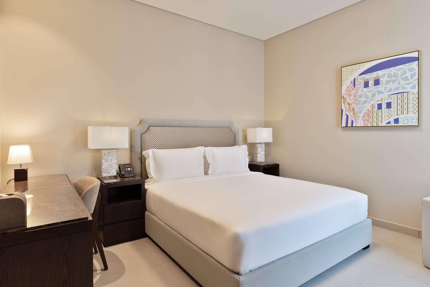 DoubleTree-by-Hilton-Doha-Downtown-Room-38
