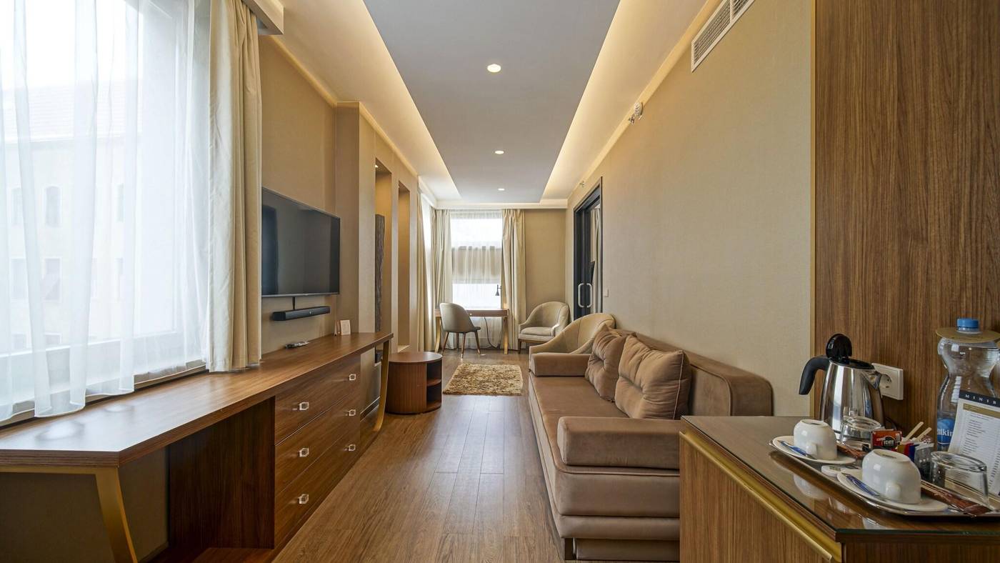 Continental-Hotel-Budapest-Room-12