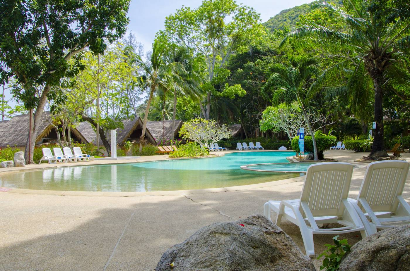 Coral-Island-Resort-Pool-4