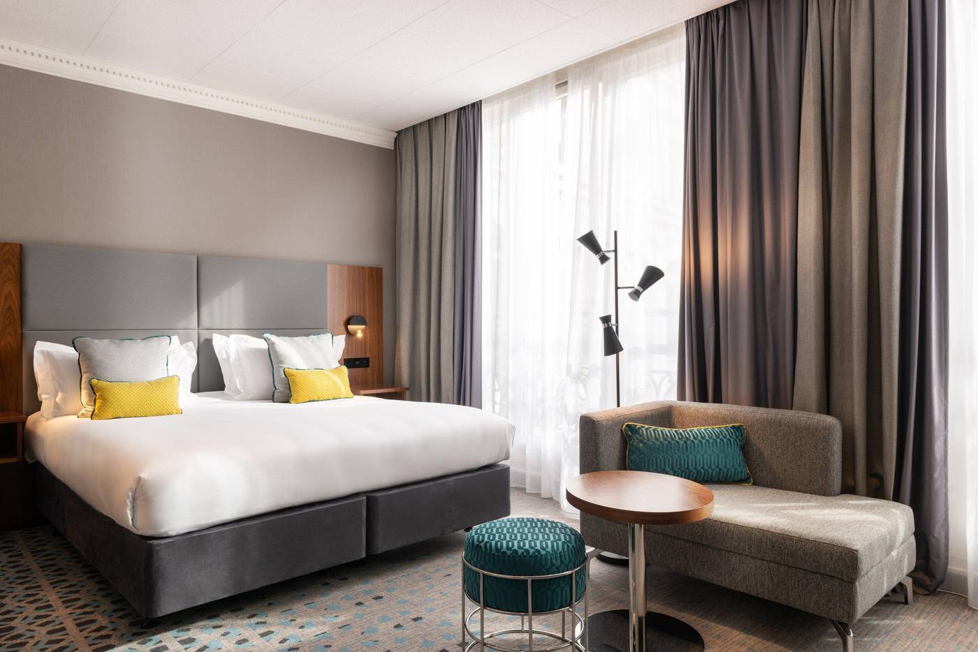 Crowne-Plaza-Paris-Republique-Room-34