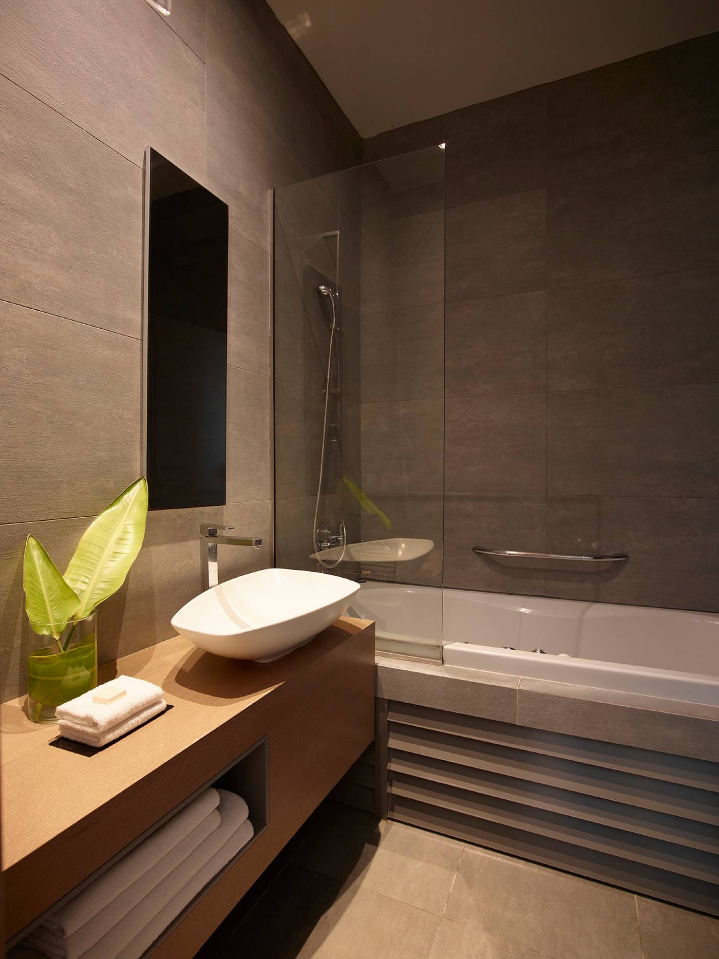 The-Ixian-Grand---All-Suites---Adults-Only--18---Room-69