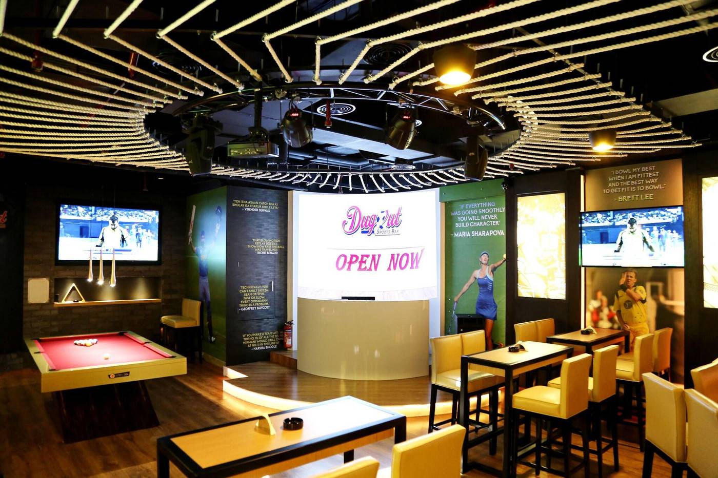 Grand-Excelsior-Bur-Dubai-Bar-56