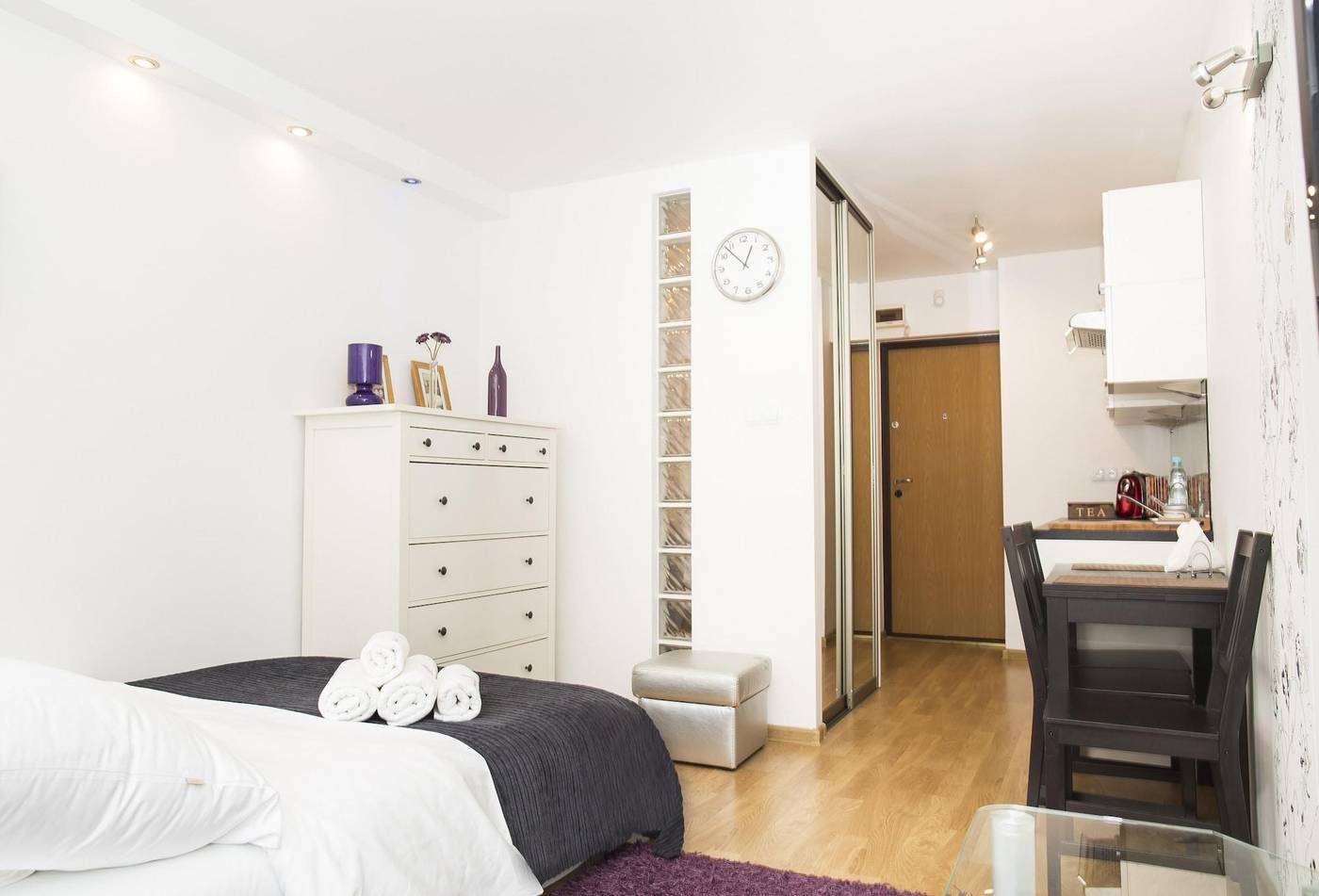 Hosapartments-City-Center-Room-46