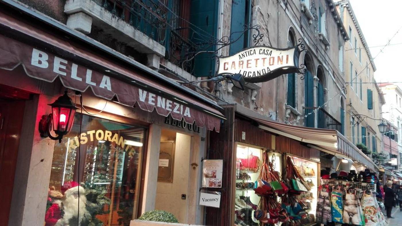 Antica-Casa-Carettoni-General-view-4