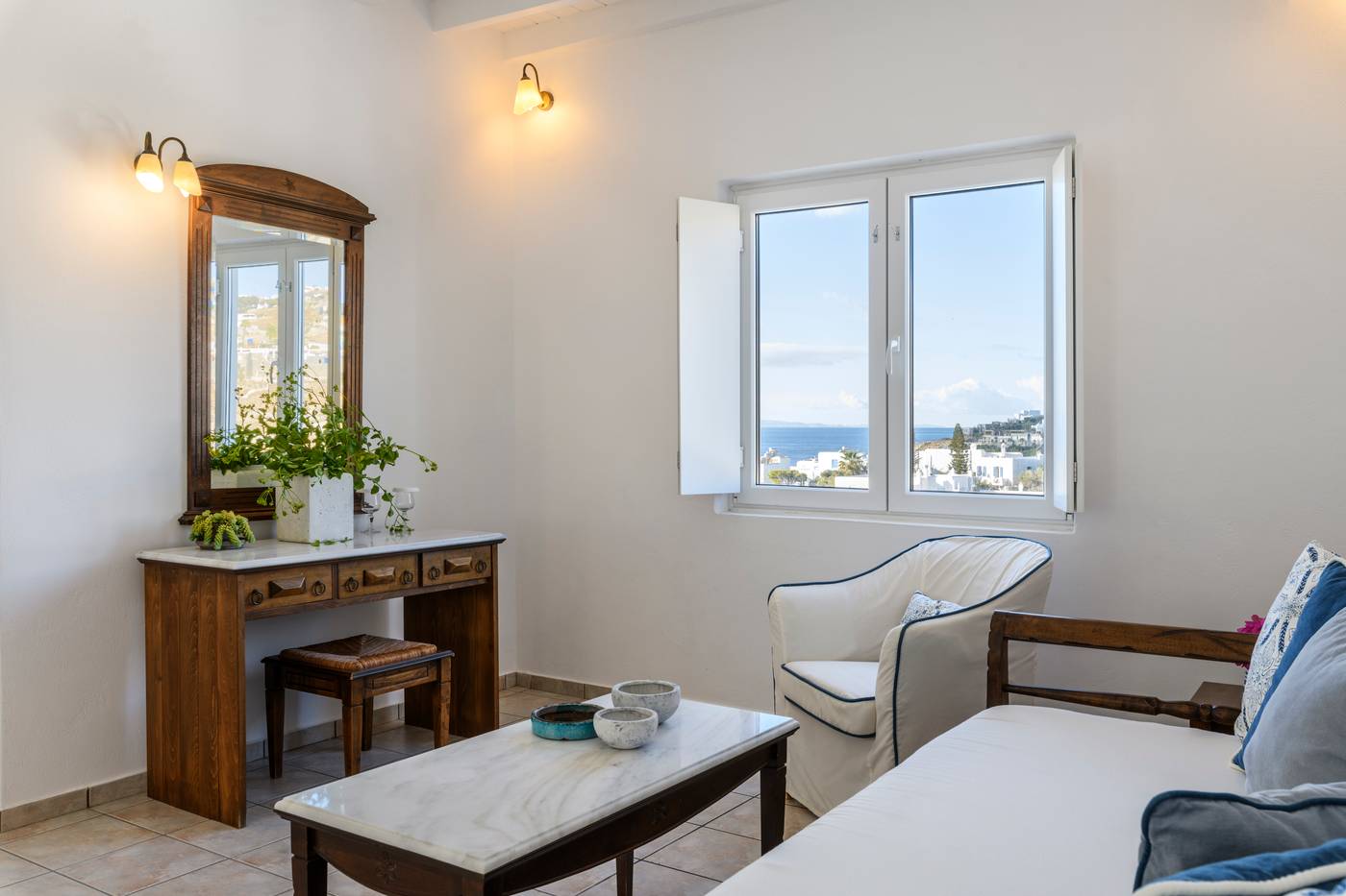 Pelican-Bay---Art-Hotel-Room-37