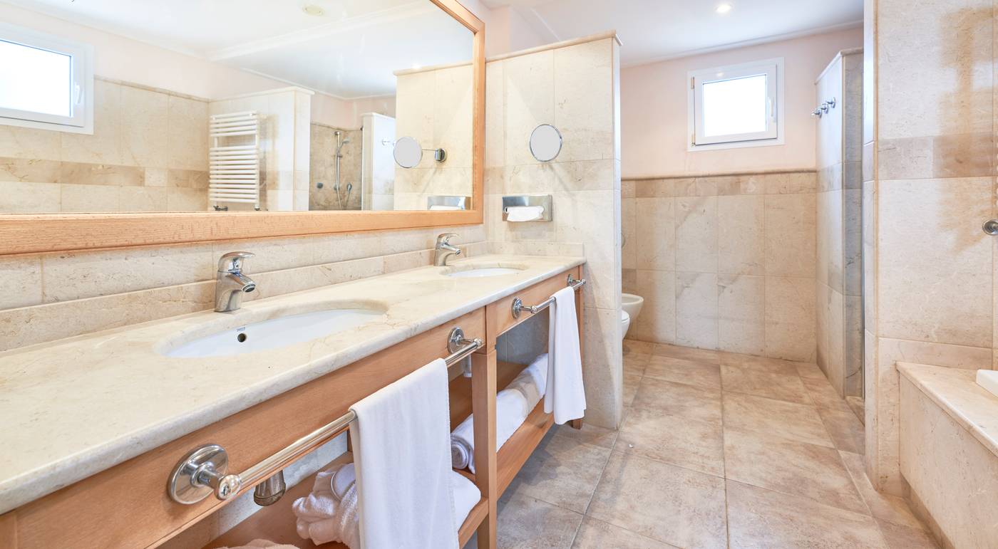 Insotel-Punta-Prima-Prestige-Suites---Spa-Room-41