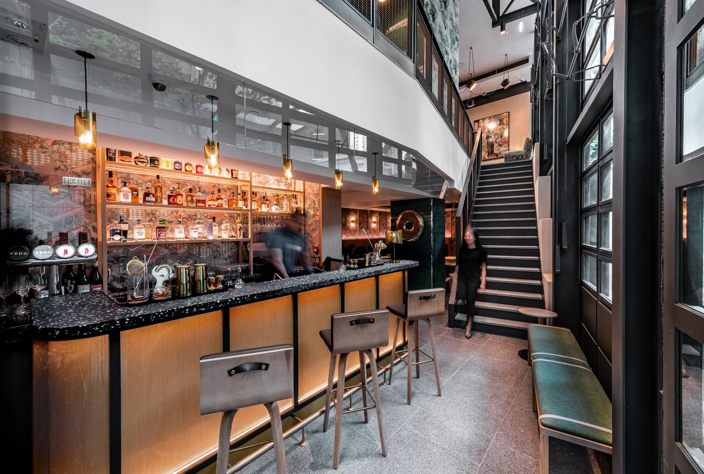 Ovolo-Central-Bar-11
