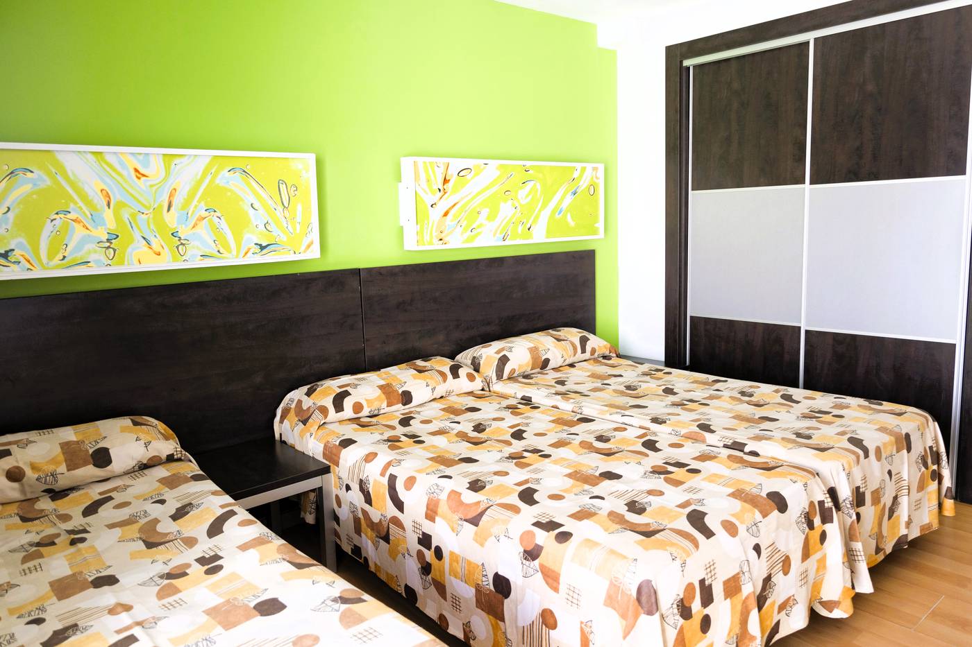 Sol-y-Sombra-Room-21