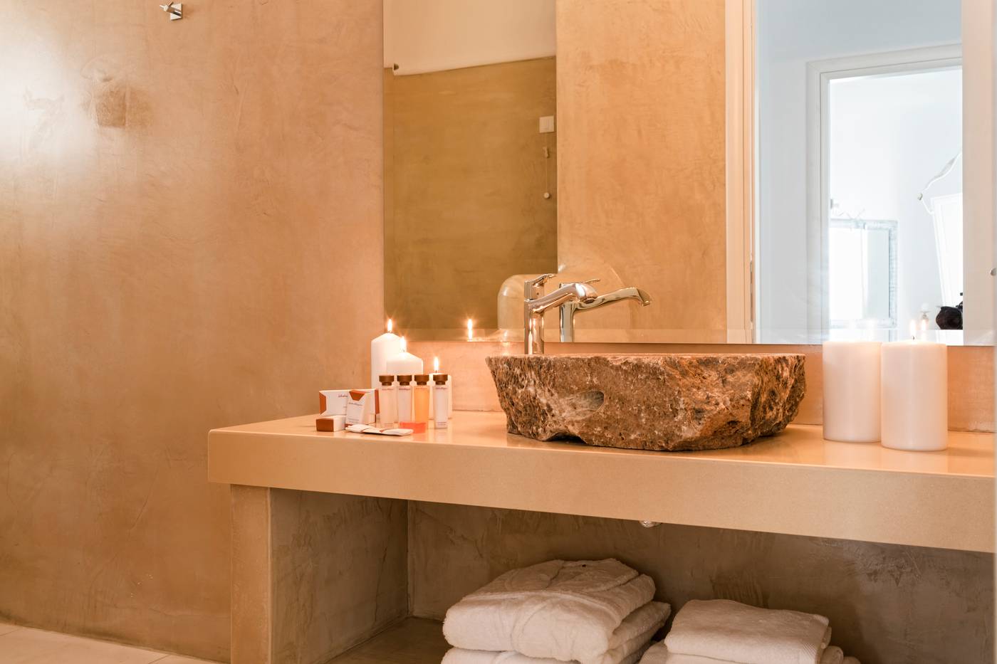 Amber-Light-Villas-Room-45