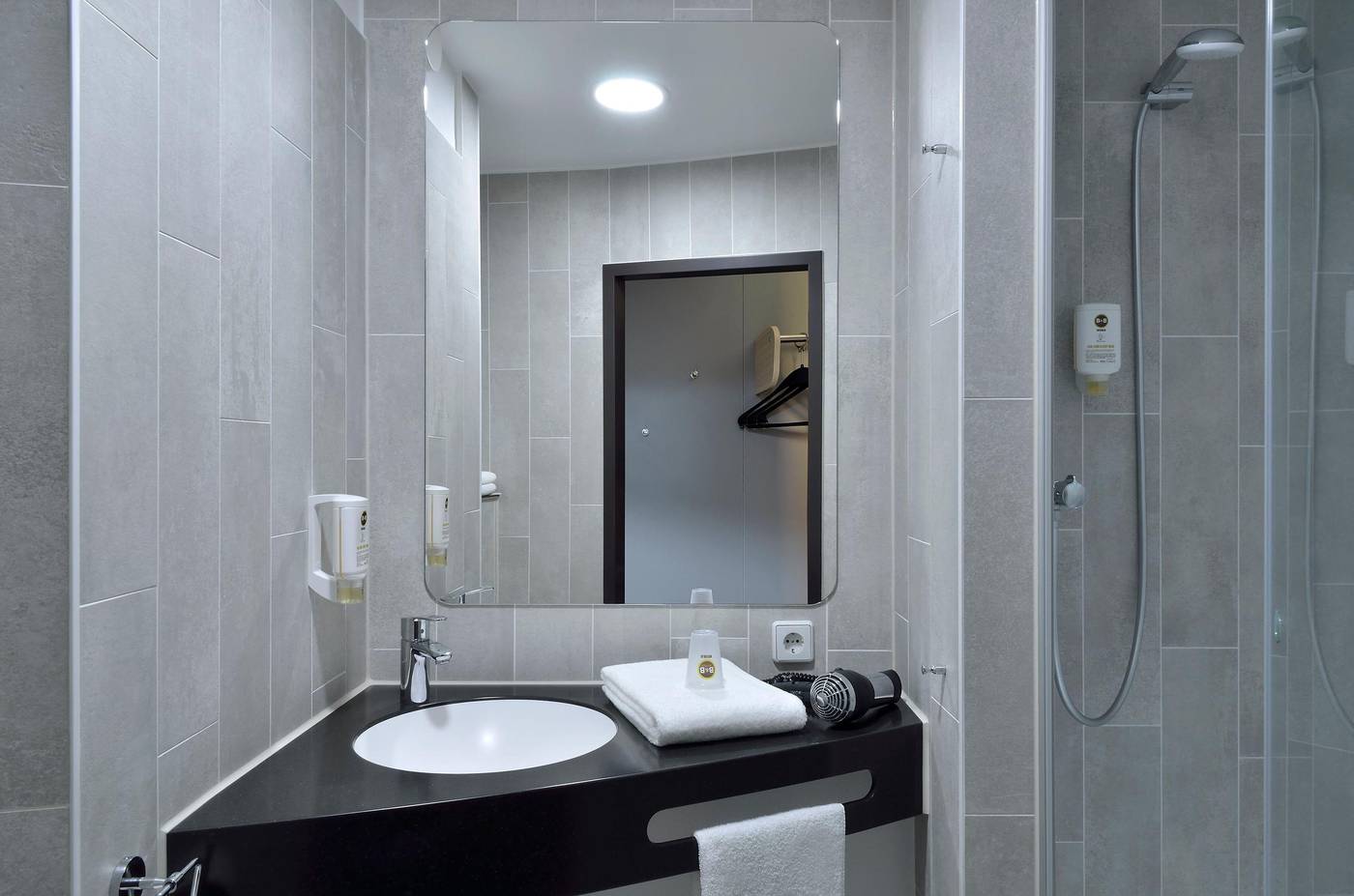 B-B-Hotel-Koln-West-Room-29