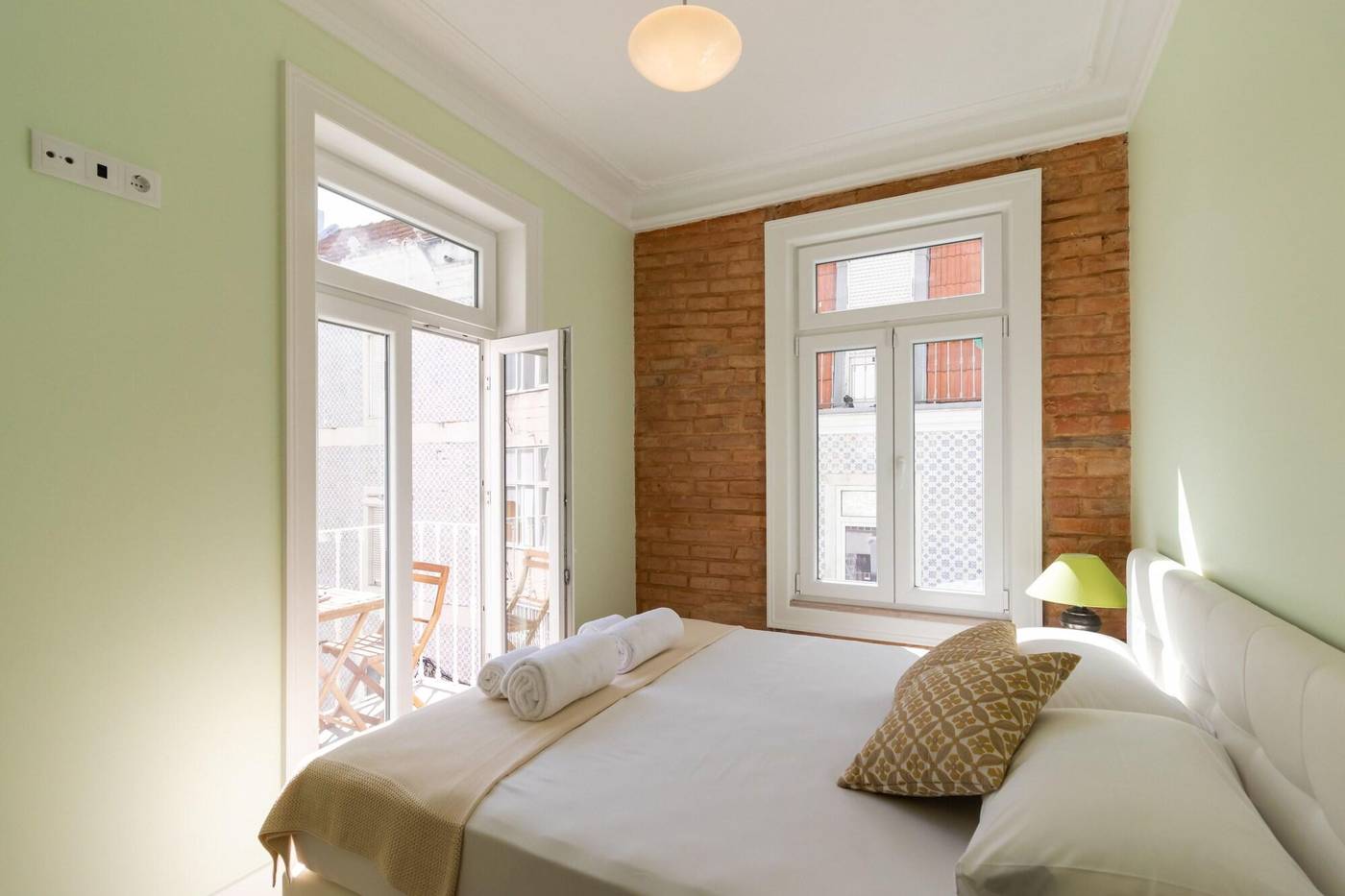 1898-Home---Suites-Room-6