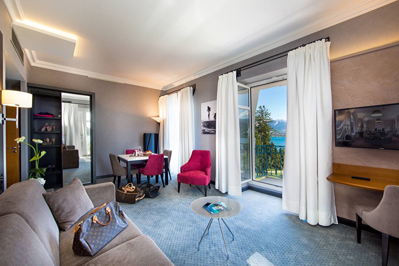 L'Imperial Palace-France-ANNECY-Room-4