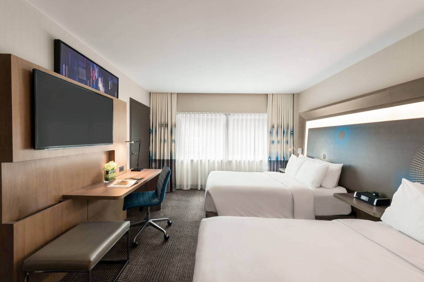 M-Social-Hotel-Times-Square-New-York-Room-31