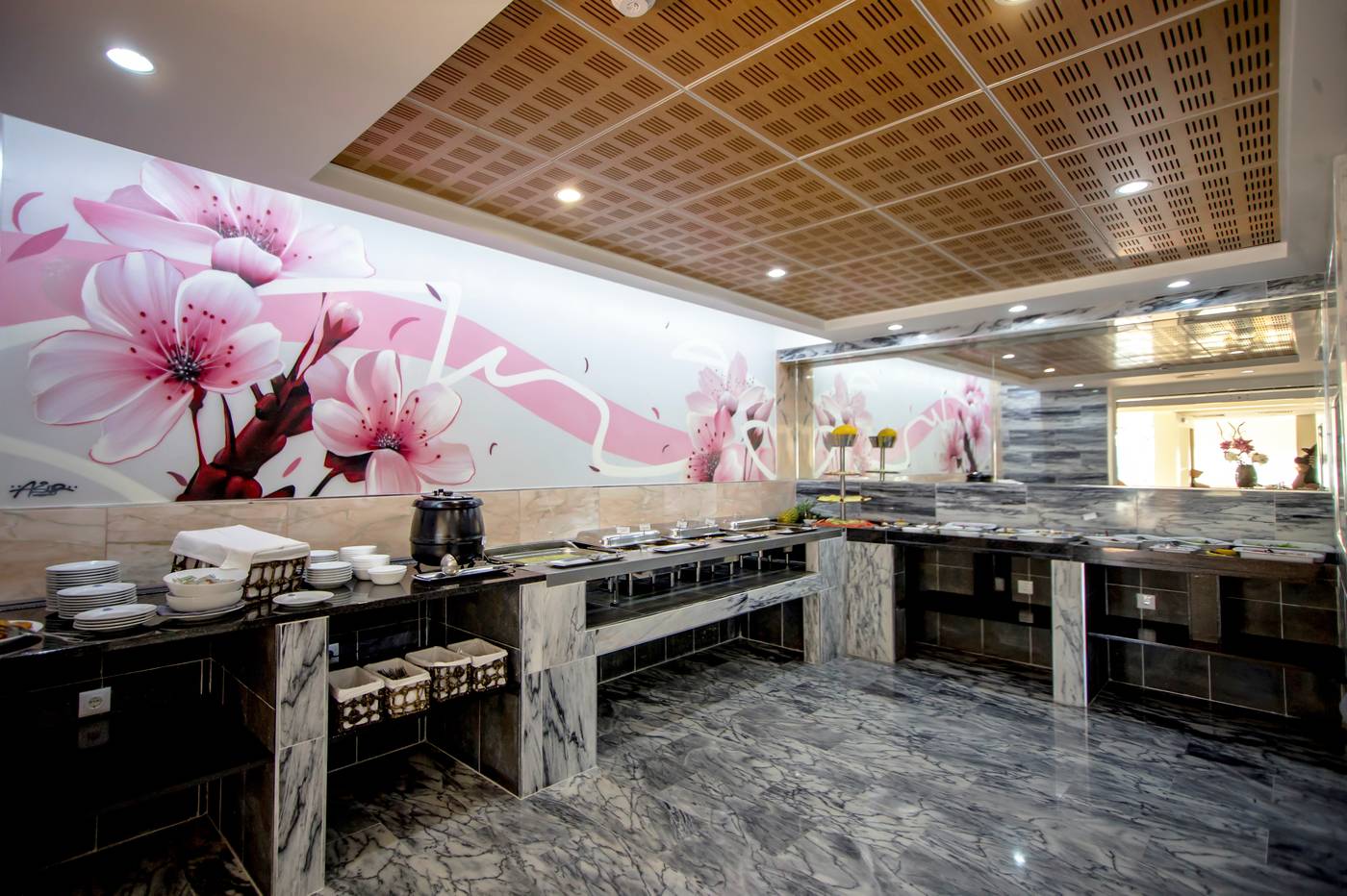 Hotel-Maritur---Adult-Only-Restaurant-41