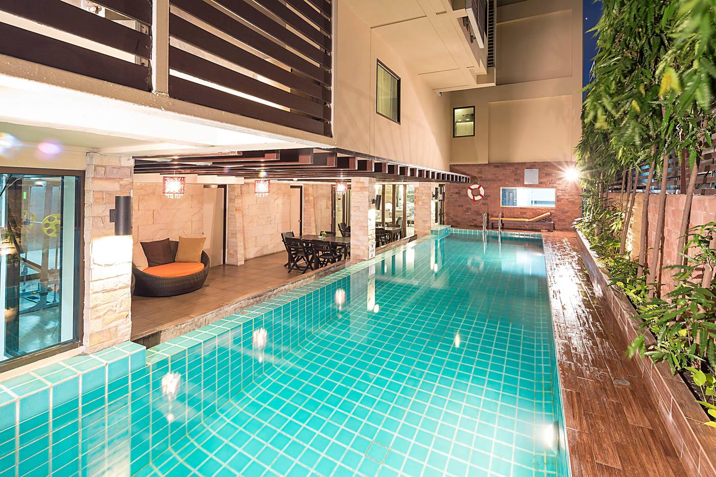 Aspen-Suites-Sukhumvit-2-Pool-51