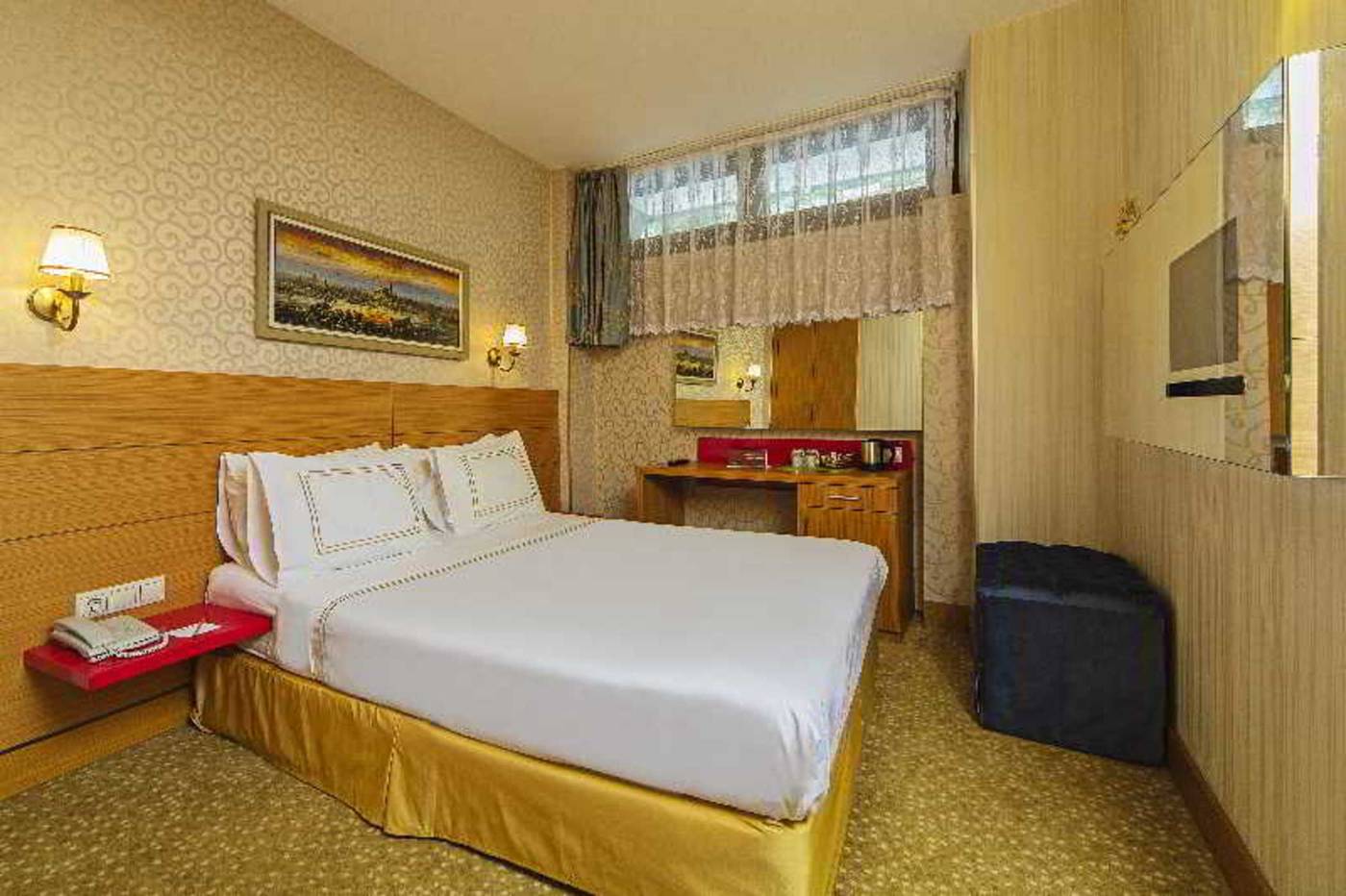 Almina-Hotel-Istanbul-Room-23
