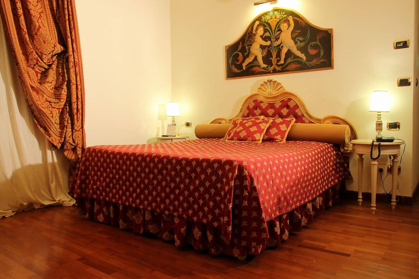 Columbia-Charming-Spa-Room-61