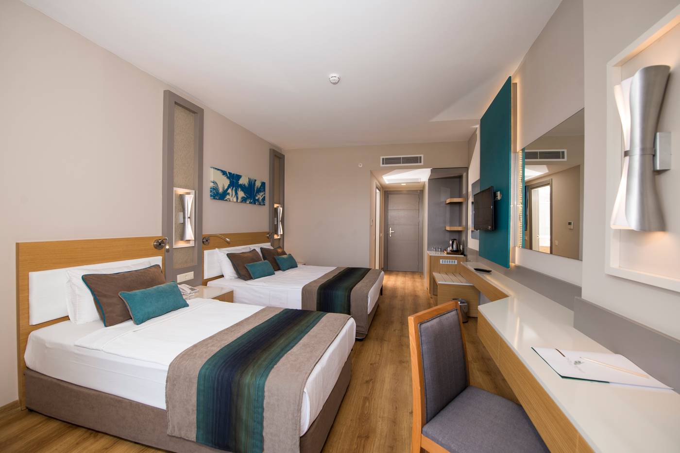 Palm World Resort & Spa