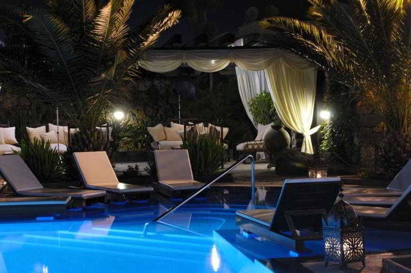 Villa-Vik-Hotel-Boutique---Adults-Only-Pool-16