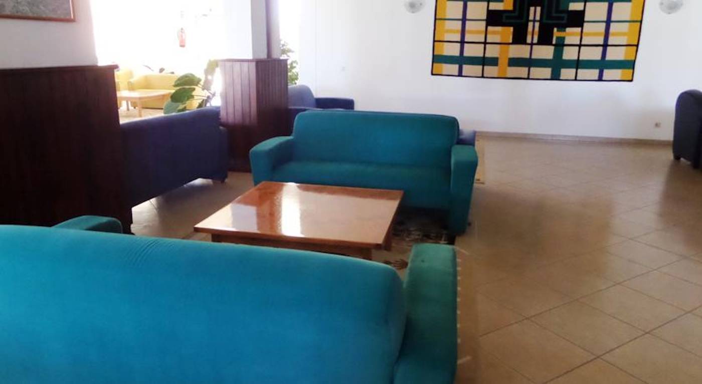 Luar-Lobby-17
