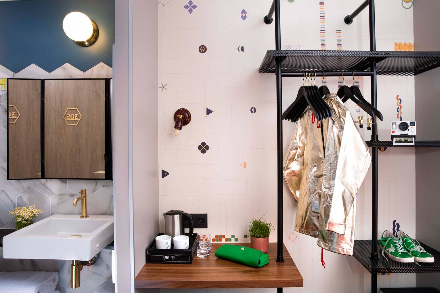 Maxim-Folies-Room-29