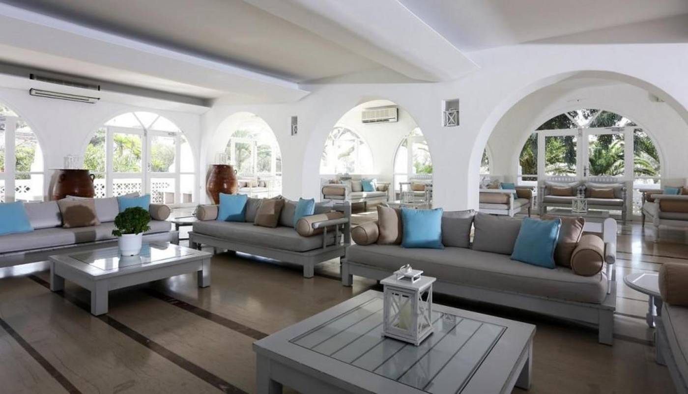 Aphrodite-Beach-Lobby-39