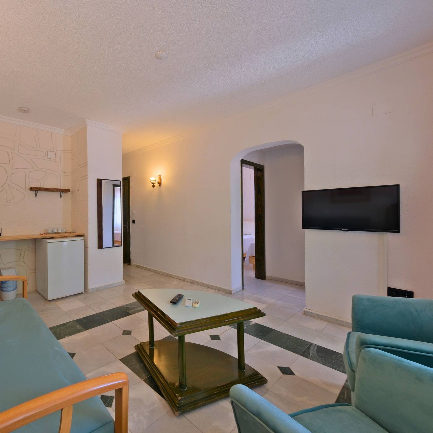 Club-Mel-Holiday-Resort-Room-64