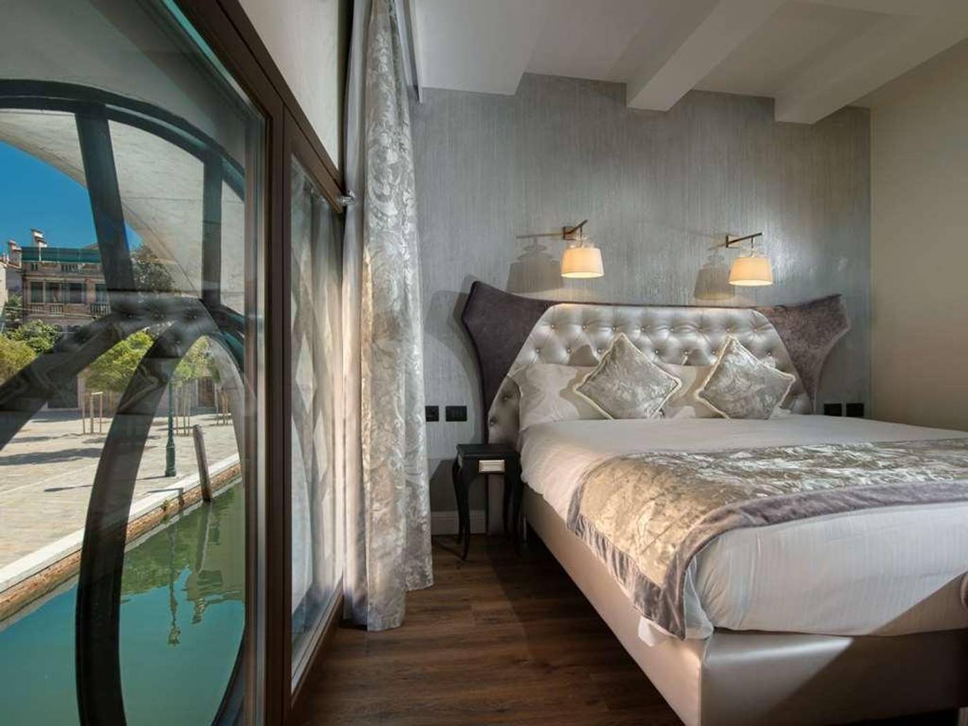 Palazzo-Veneziano-Room-60