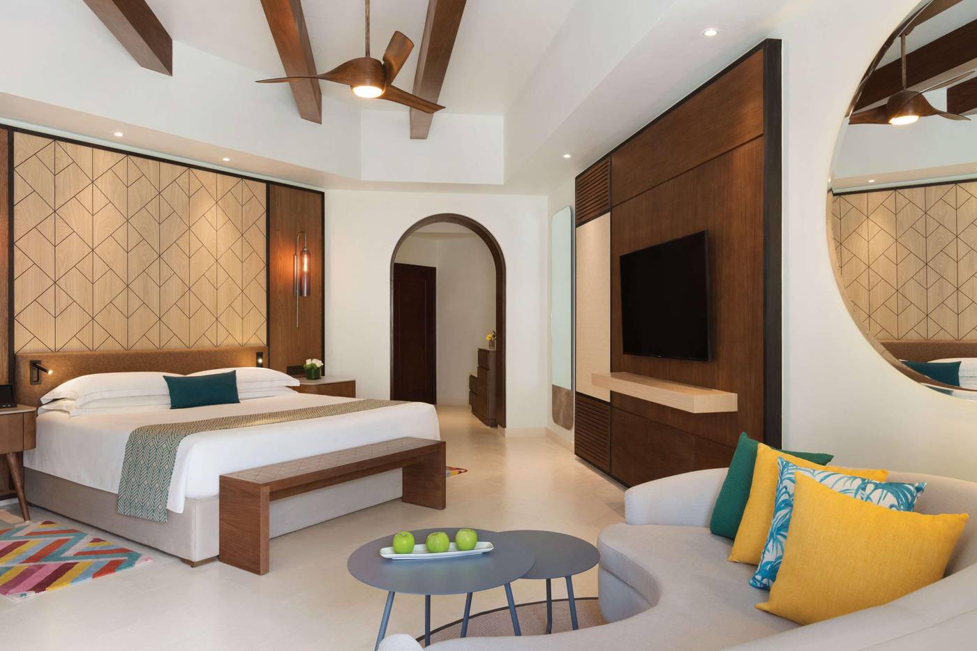 Hilton-Playa-del-Carmen-All-inclusive--The-Royal--Room-39
