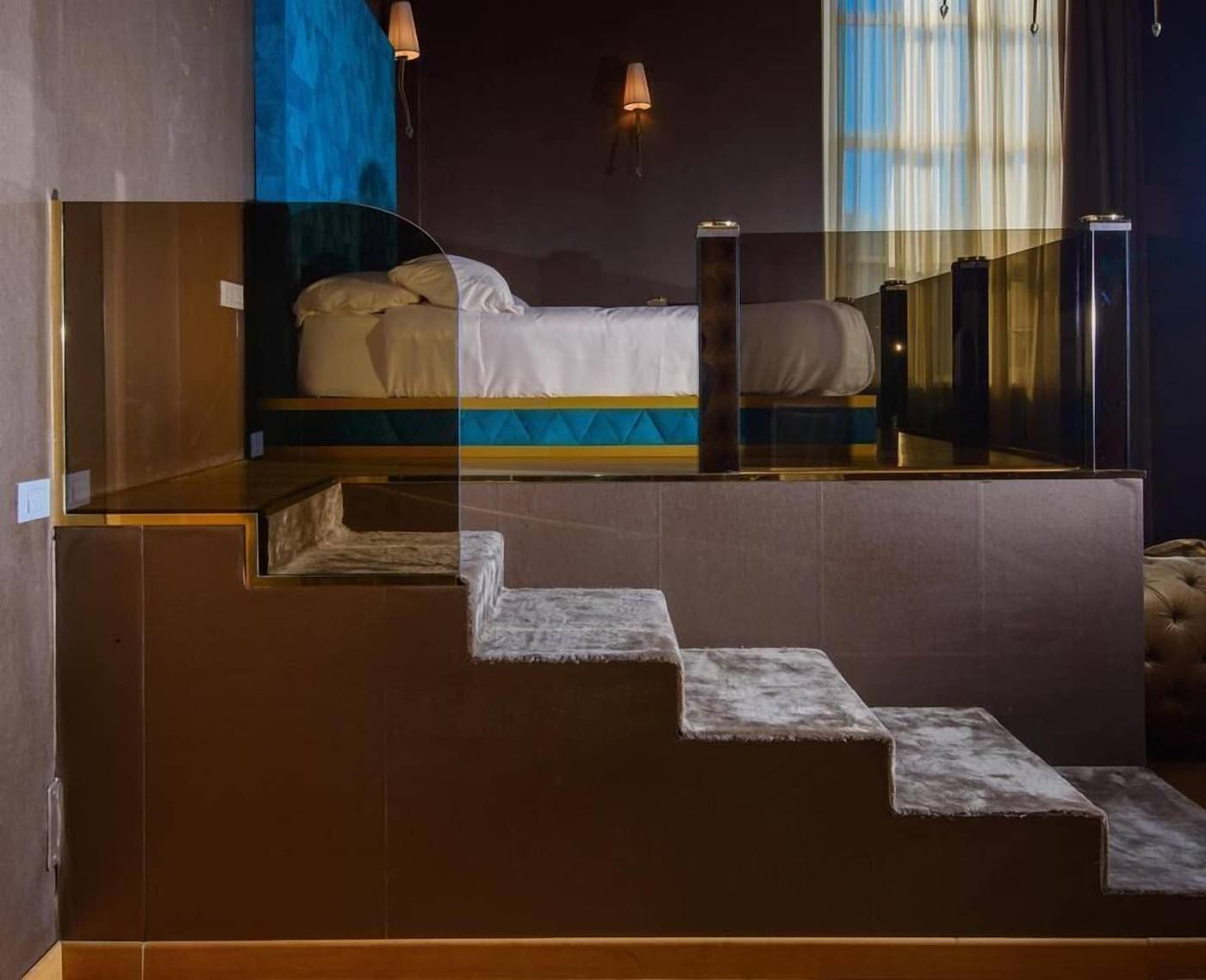 Penthouse-Suite-Rome-Room-26