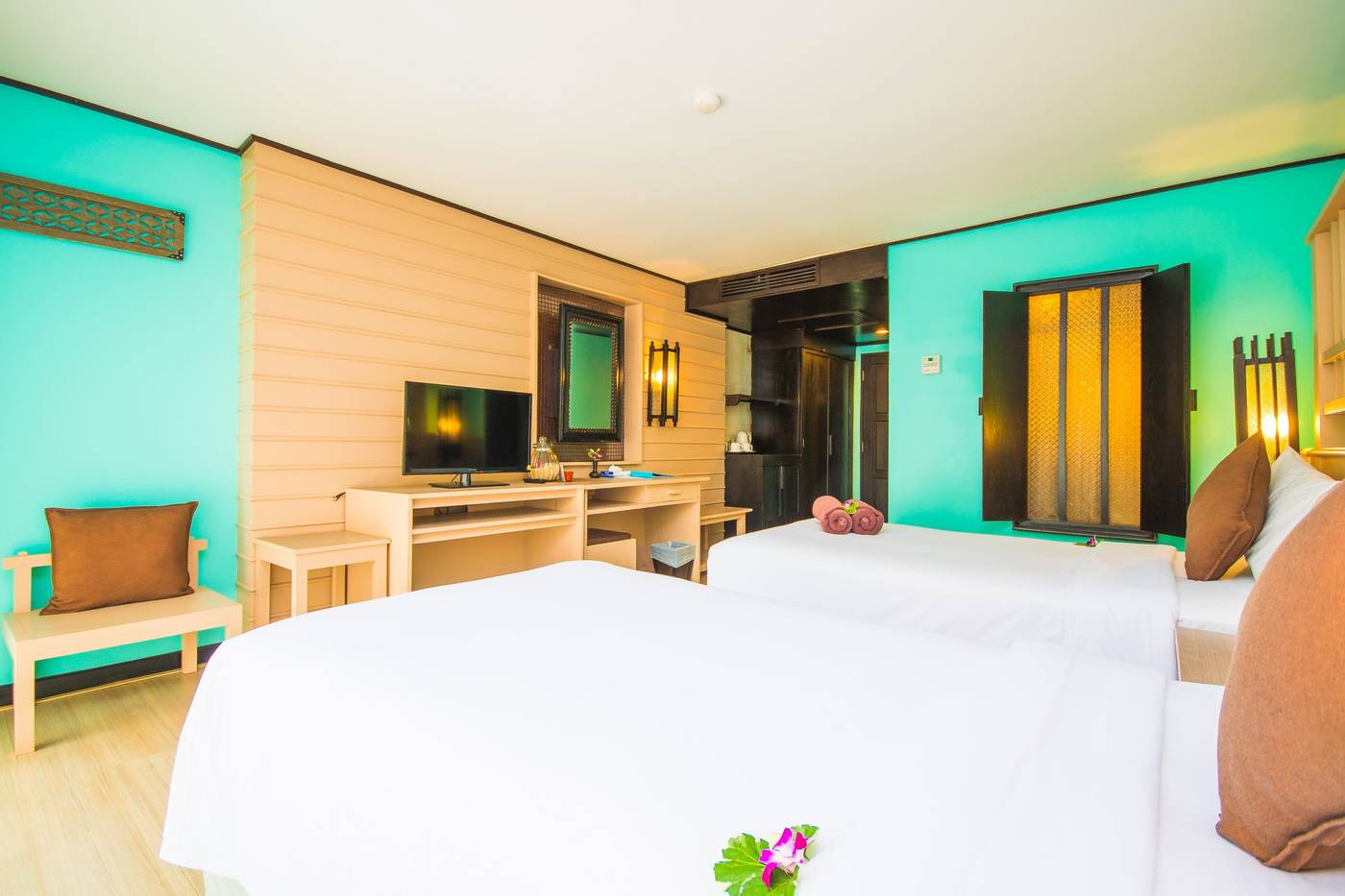 Phuket-Island-View-Room-39