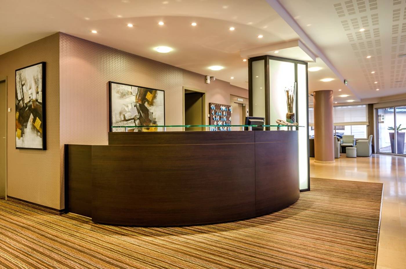 Helgon-France-LOURDES-General view-8