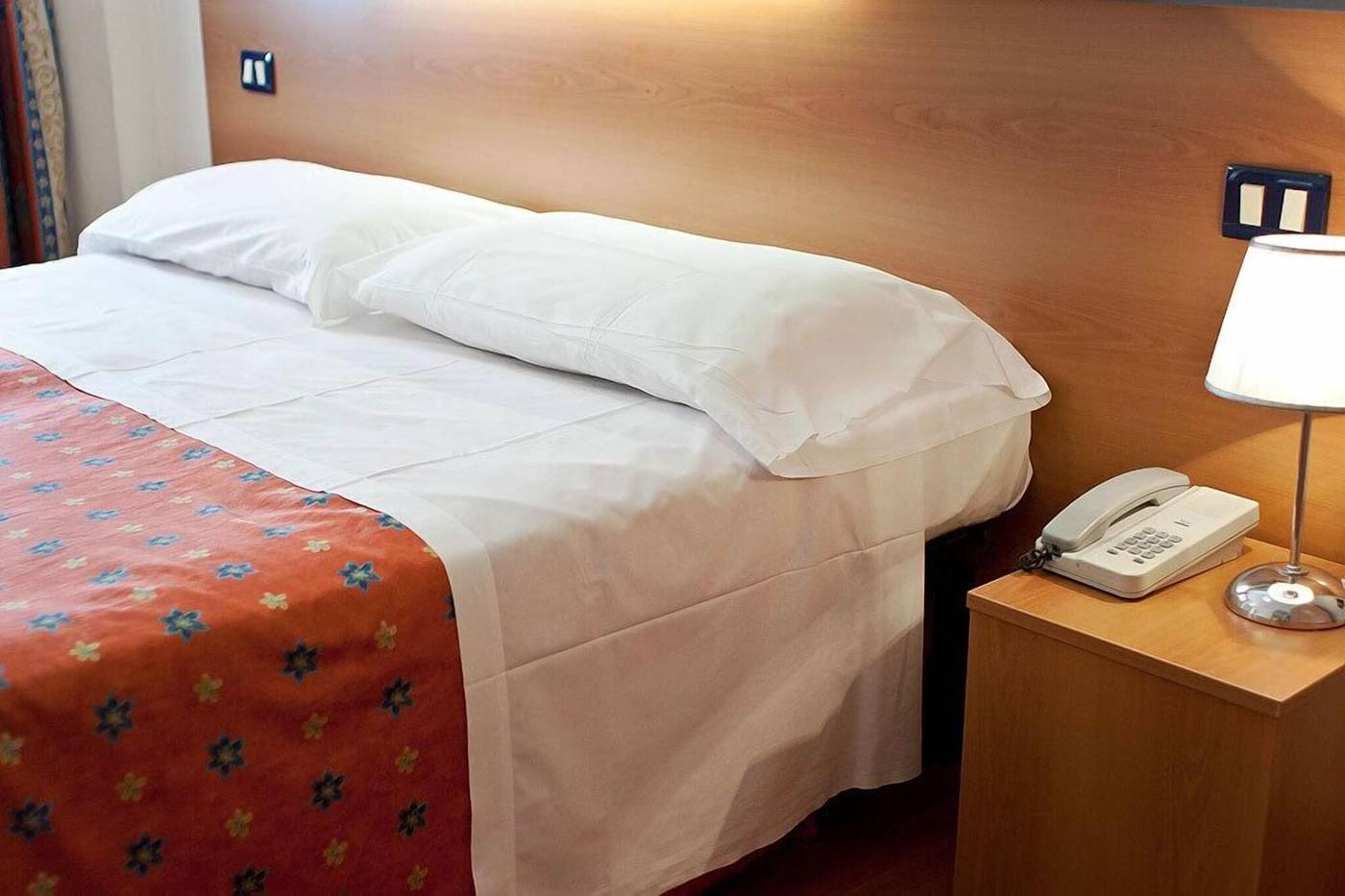 Hotel-San-Remo-Room-33