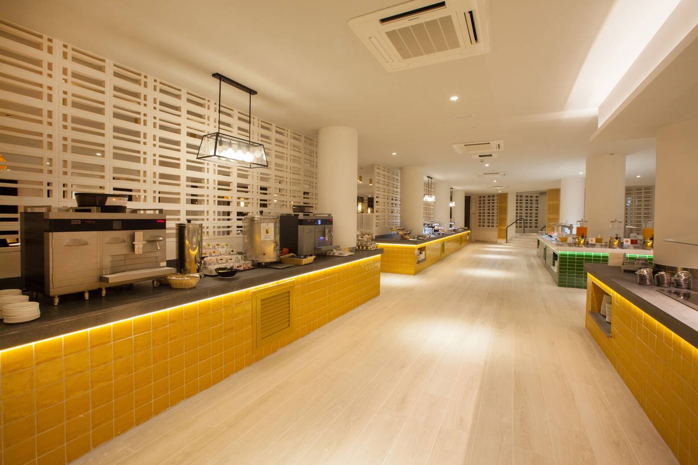 Corallium-Dunamar-by-Lopesan-Hotels-Restaurant-50