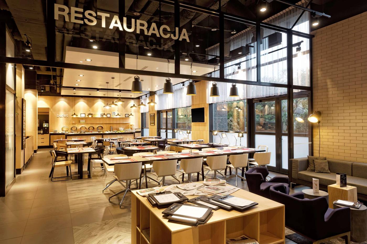 Hotel-Campanile-Warszawa-Restaurant-39