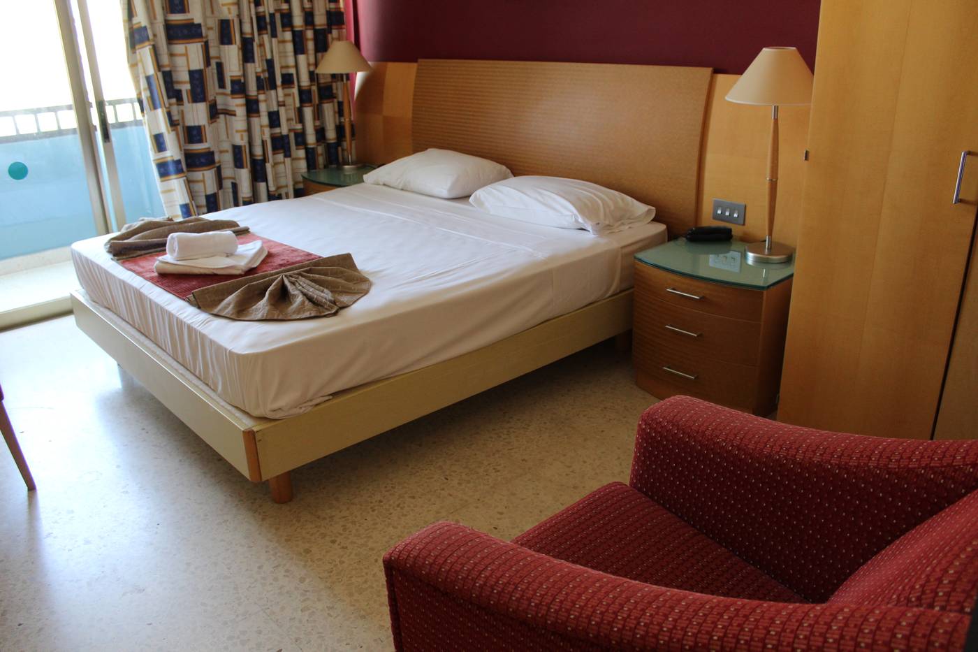 The-St-George-Park-Hotel-Room-18