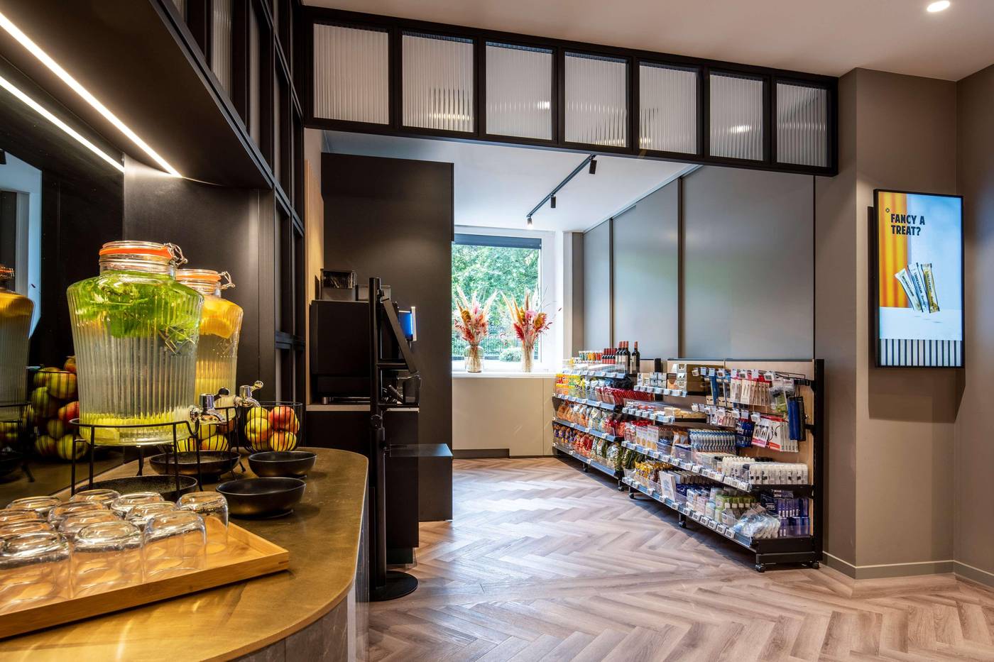 DoubleTree-by-Hilton-Brussels-City--Belgium-Restaurant-28