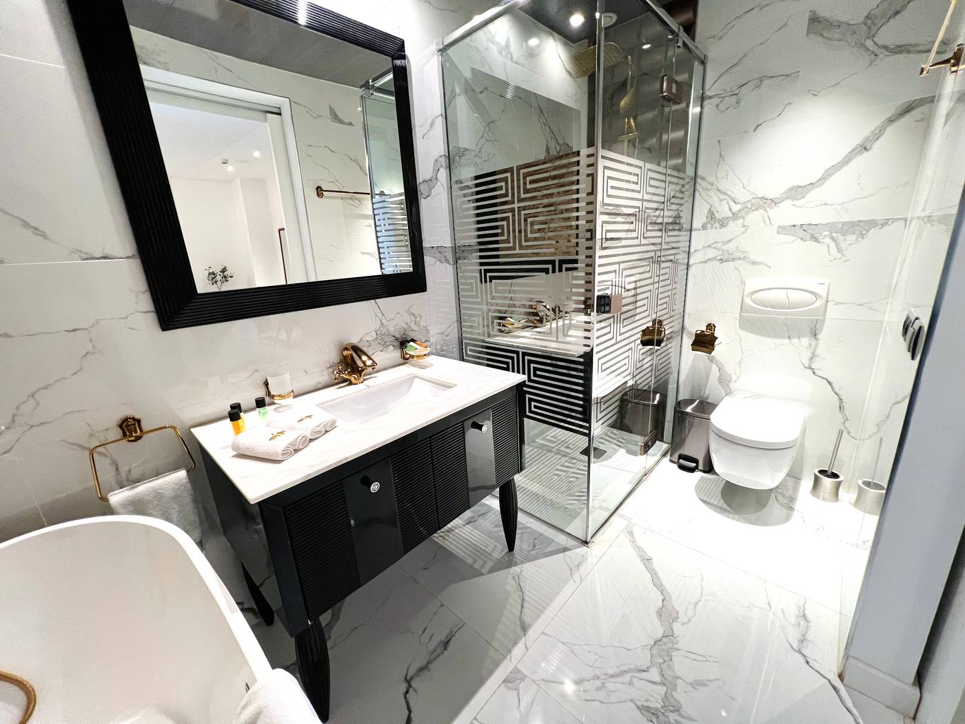 Anahita Boutique Hotel-Spain-Málaga-Room-9