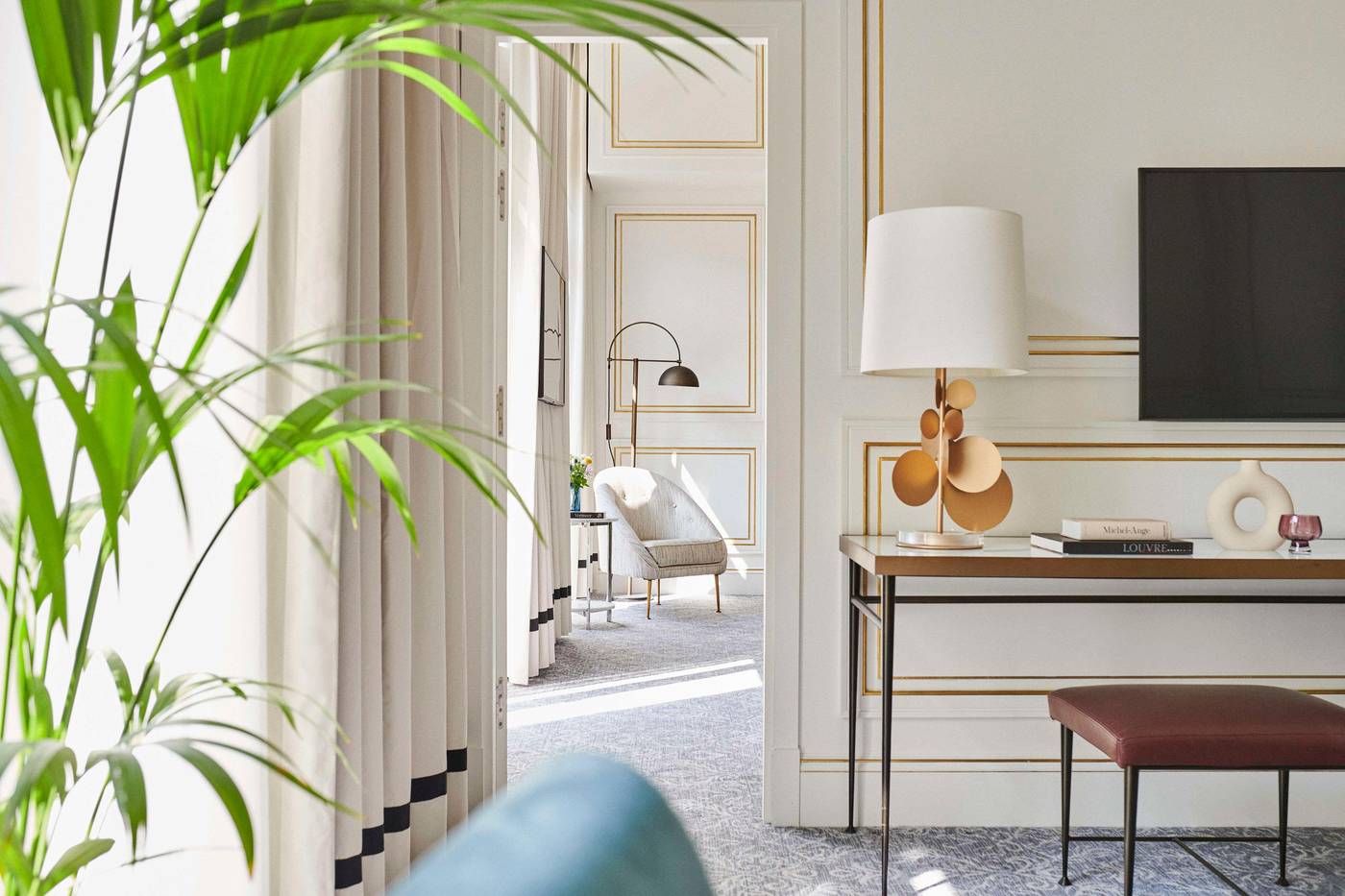 Hotel-du-Louvre-in-the-Unbound-Collection-by-Hyatt-Room-62