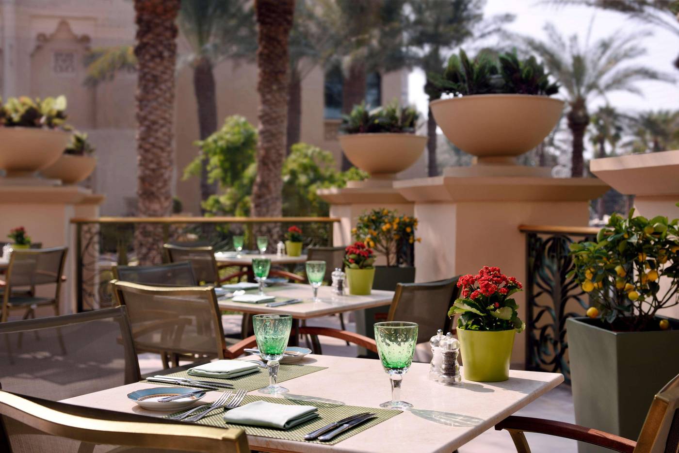 One-Only-Royal-Mirage-Residence---Spa-Restaurant-17