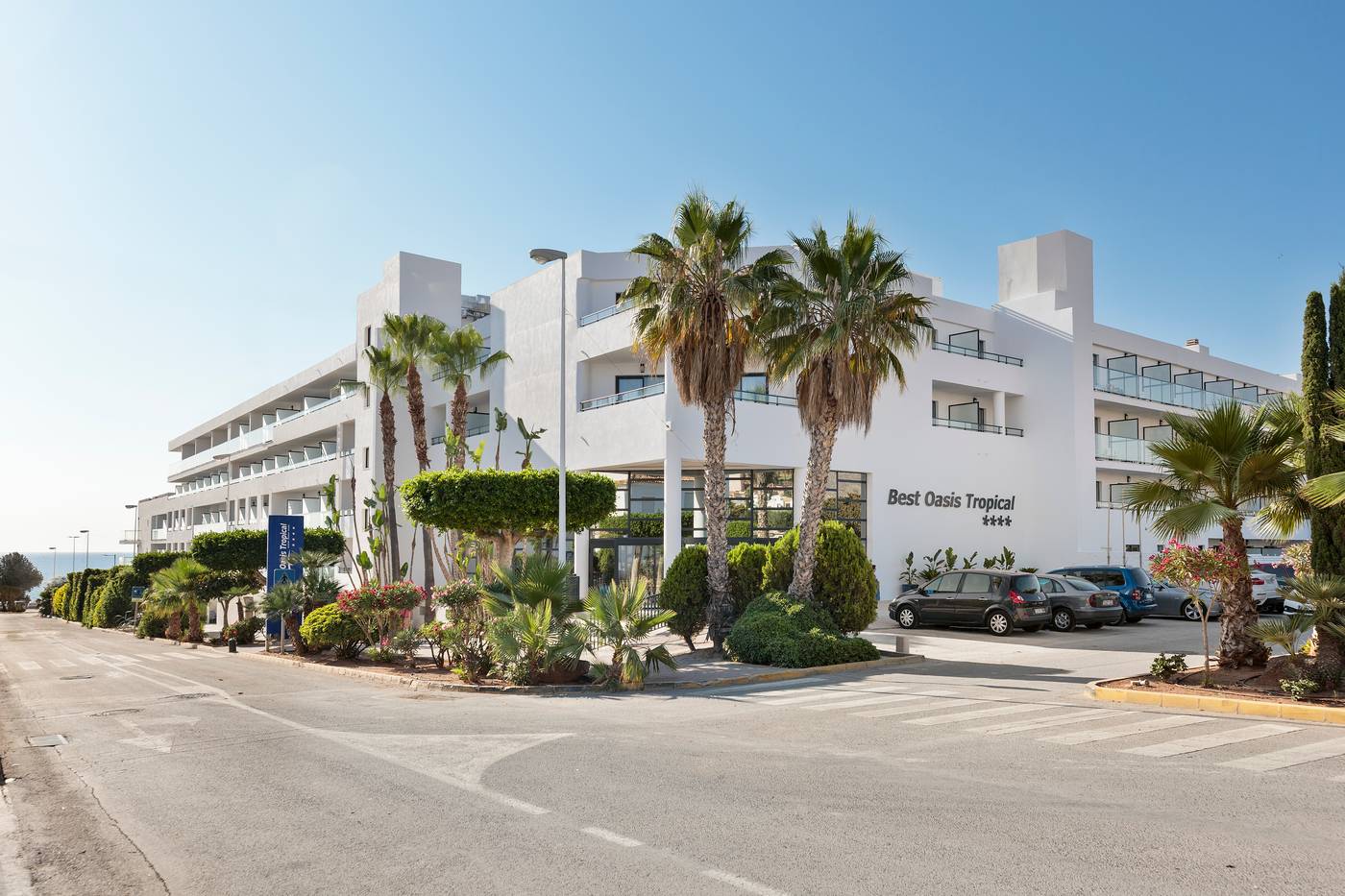 Best-Oasis-Tropical-General-view-15