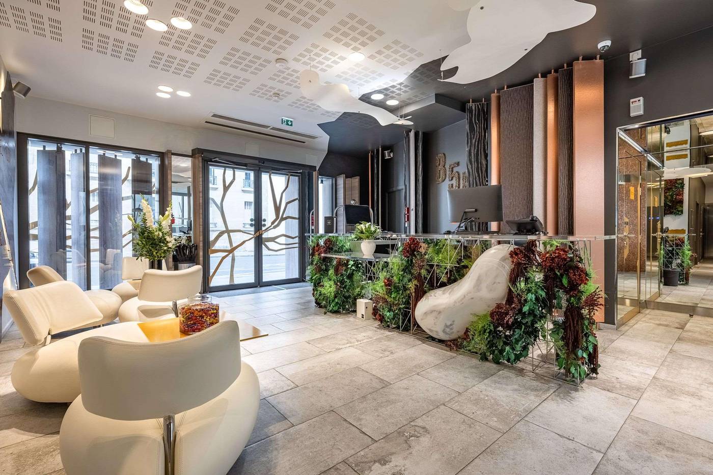 Hotel-B55-Lobby-3