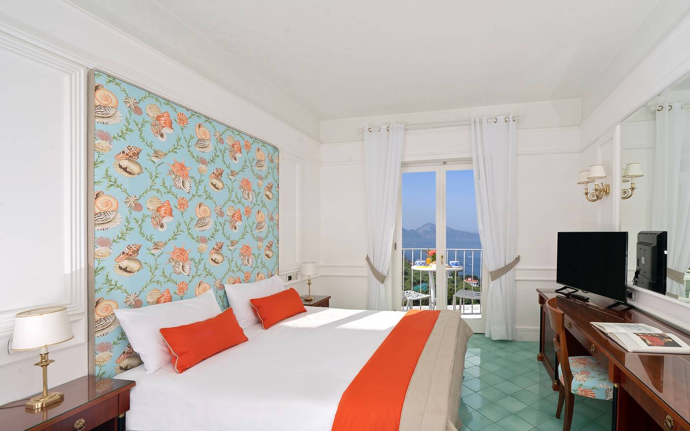 Bellavista-Francischiello-Hotel-and-Spa-Room-2