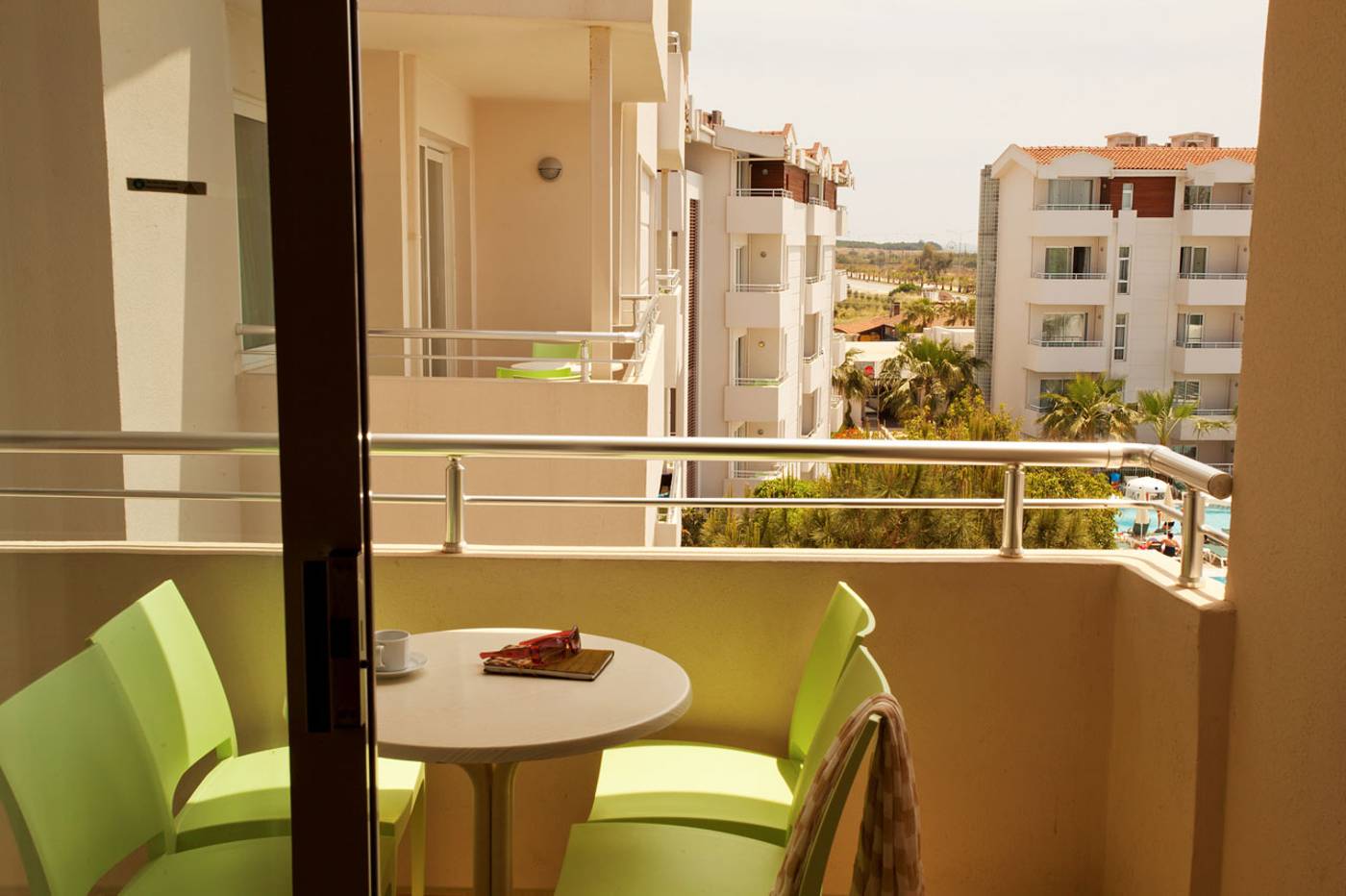 Side Resort Hotel
