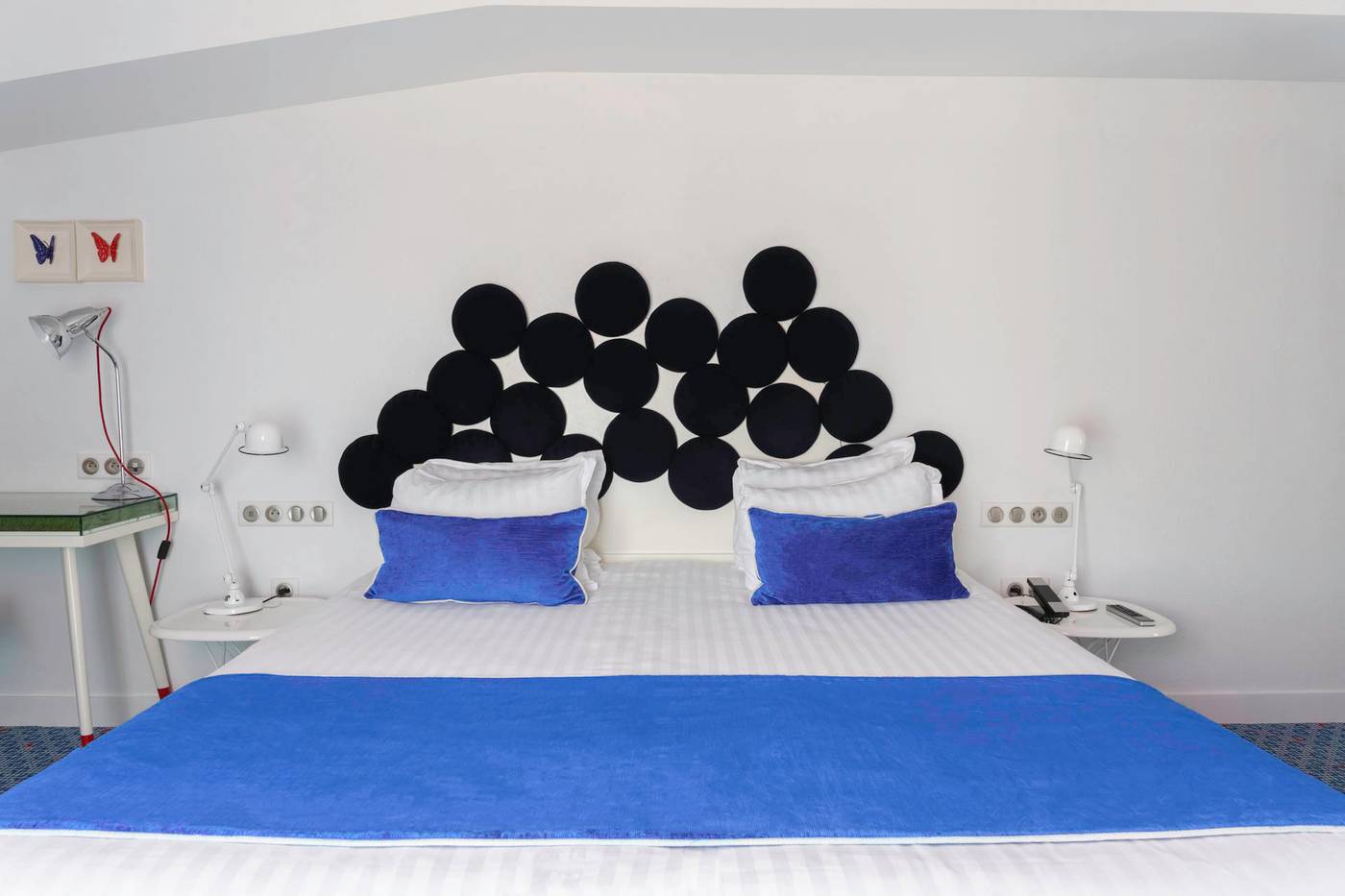 Hotel-34B-Astotel-Room-38