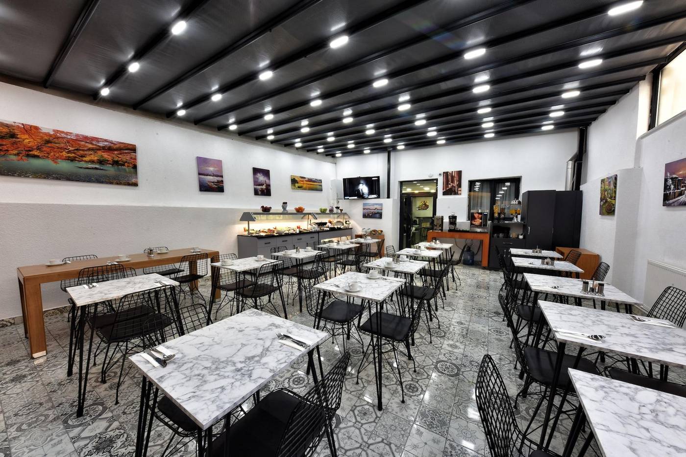 Almina-Inn-Hotel-Restaurant-12