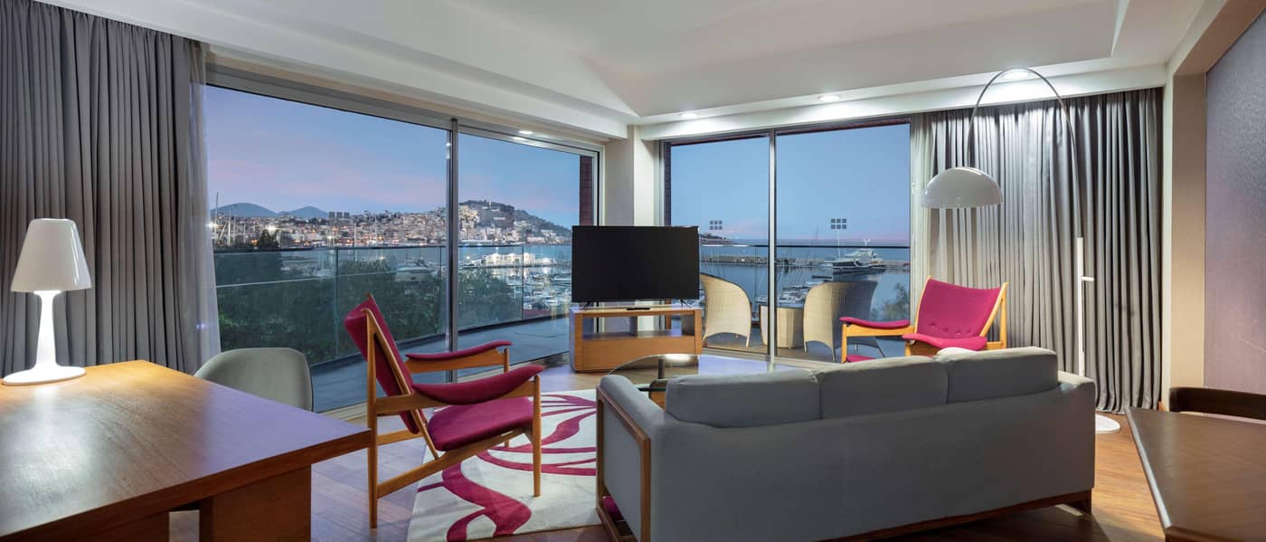 DoubleTree-by-Hilton-Kusadasi-Room-38