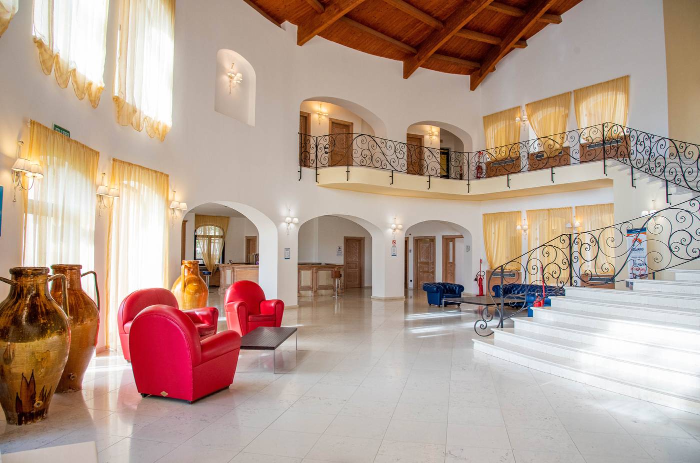 TH Le Castella - Baia degli Dei-Italy-LE CASTELLA-Lobby-9